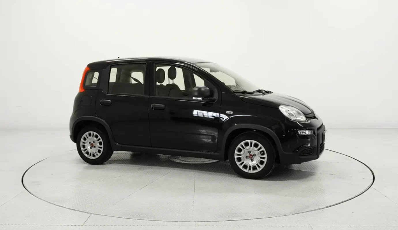 Fiat Panda 1.0 Hybrid KM0 NEOPATENTATI PROMO