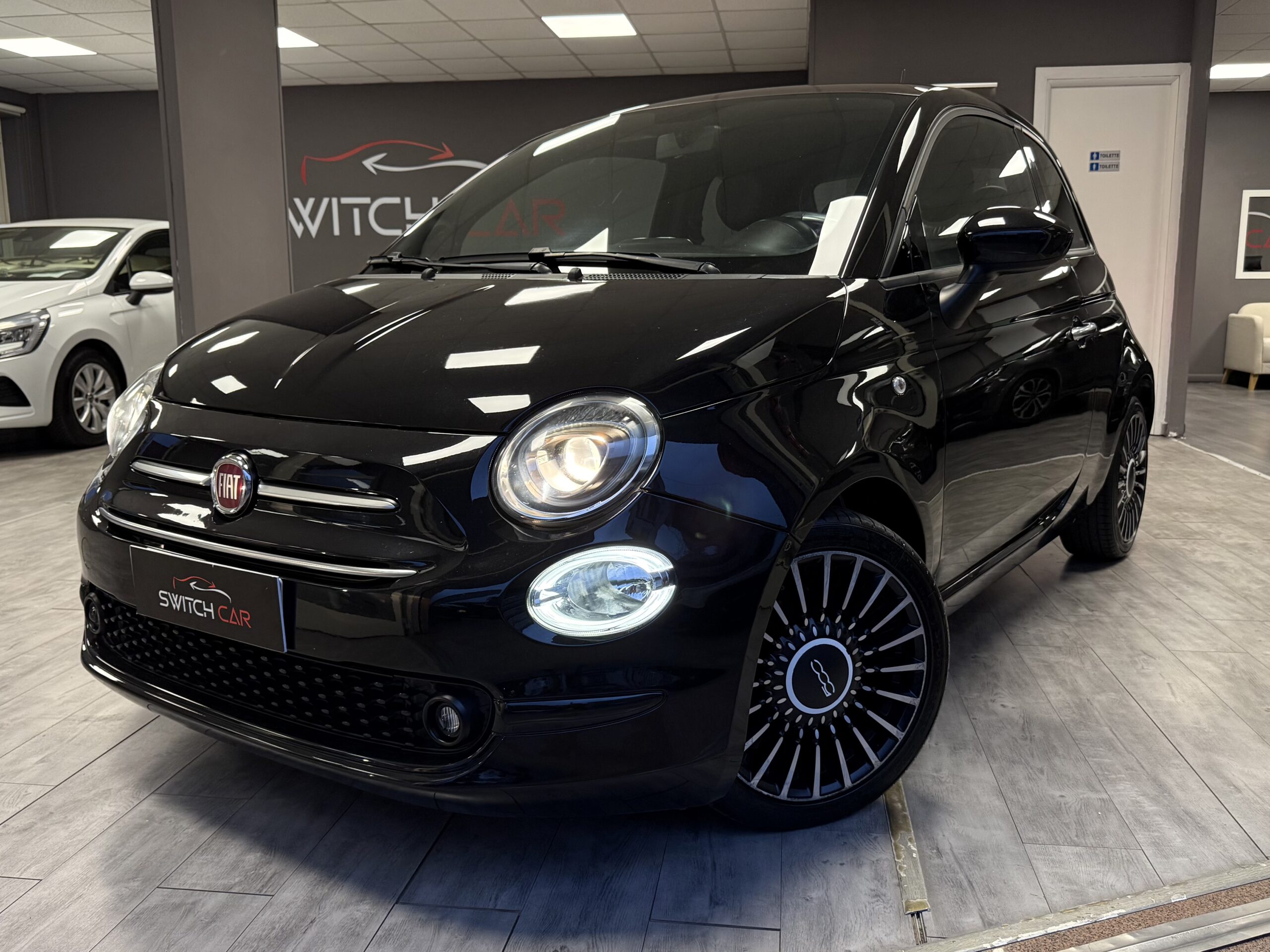 Fiat 500 1.0 Hybrid LAUNCH EDITION SUPER PREZZO Fiat 500 1.0 Hybrid LAUNCH EDITION SUPER PREZZO