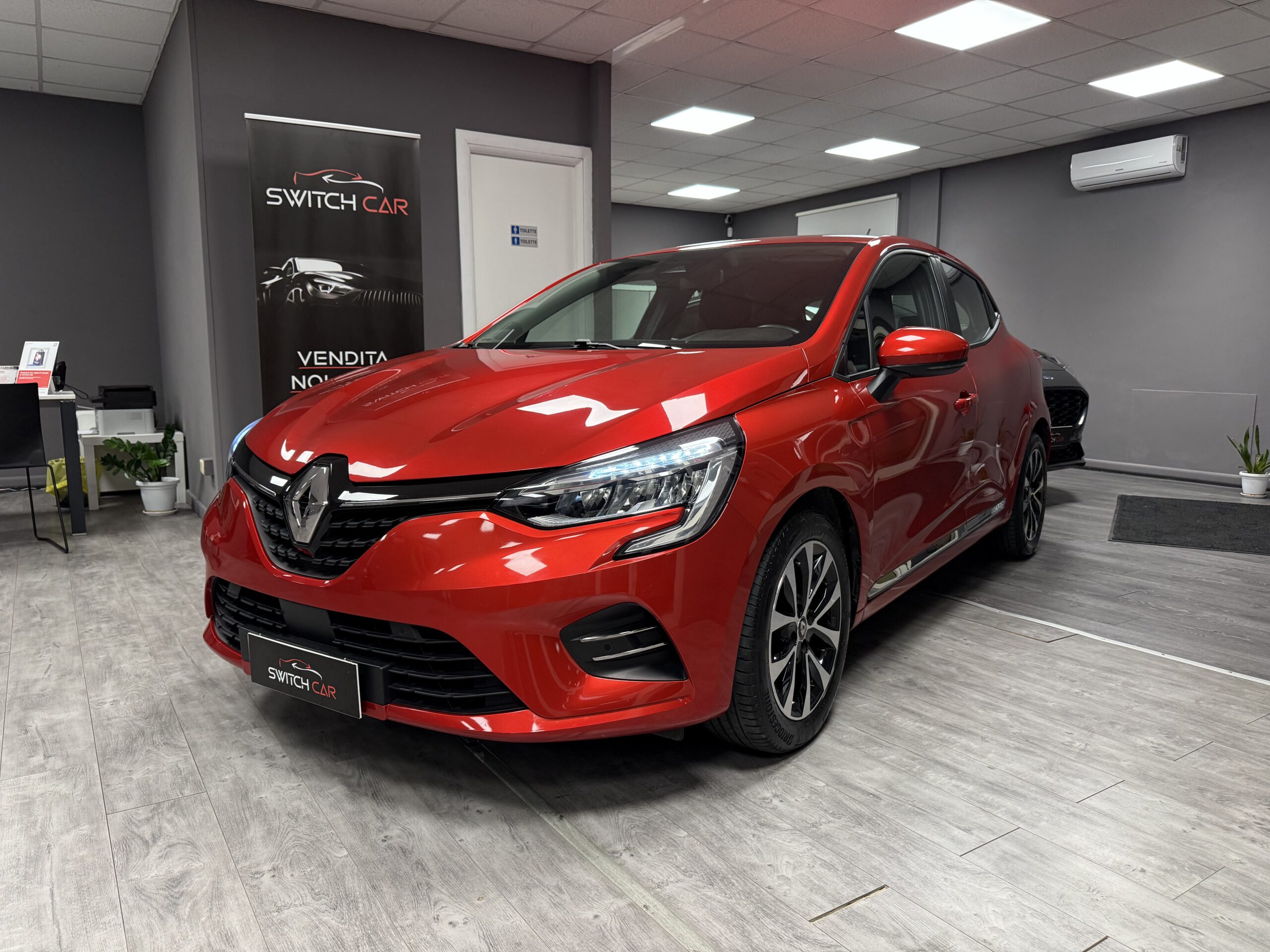 Renault Clio V 2020 1.5 blue dci Intens 85cv SUPER PREZZO! Renault Clio V 2020 1.5 blue dci Intens 85cv SUPER PREZZO!