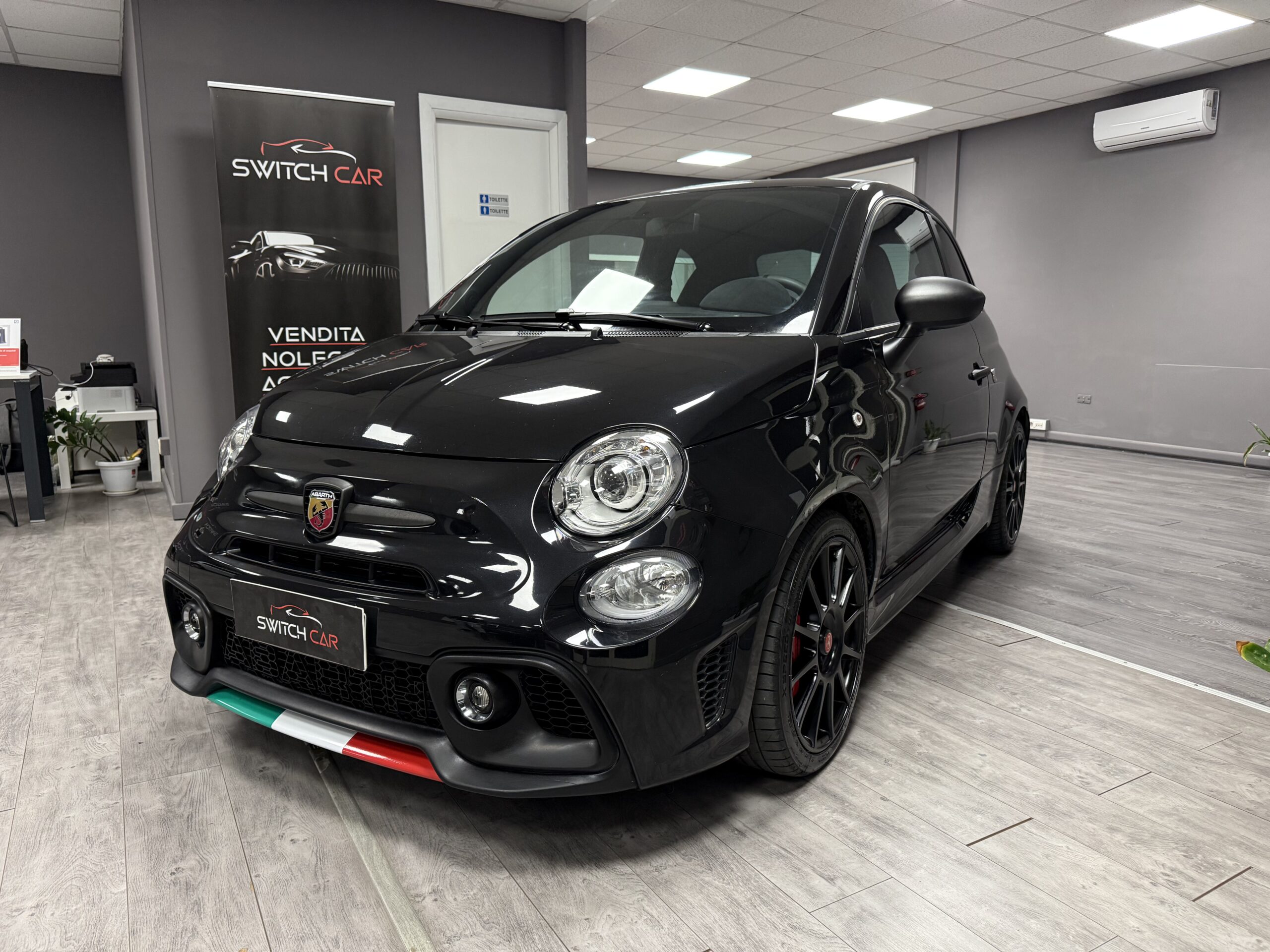 Fiat 500 ABARTH 695 Competizione 1.4 16v 180cv my18 SUPER PREZZO!